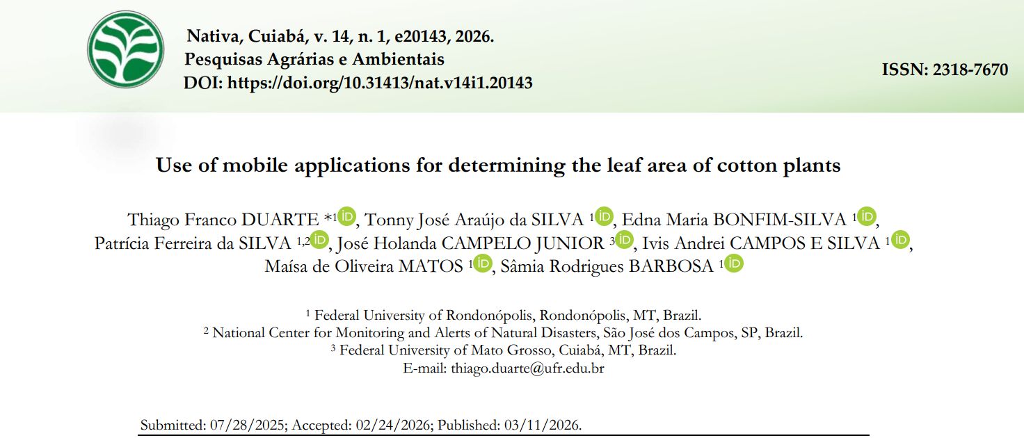 Header of the research paper 'Use of mobile applications for determining the leaf area of cotton plants' in the journal Nativa, listing the authors and their three Brazilian institutions.